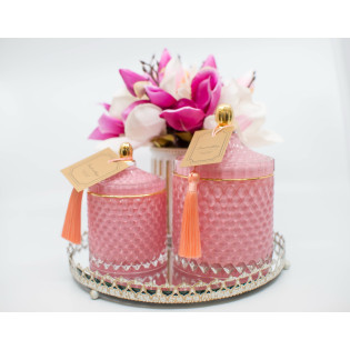 Aromatinė žvakė prabangiame inde, 250 g (rožinė, blizgi su auksu)