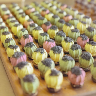 Sausainėliai „Spalvoti budukai“ Sausainėliai „Spalvoti budukai“